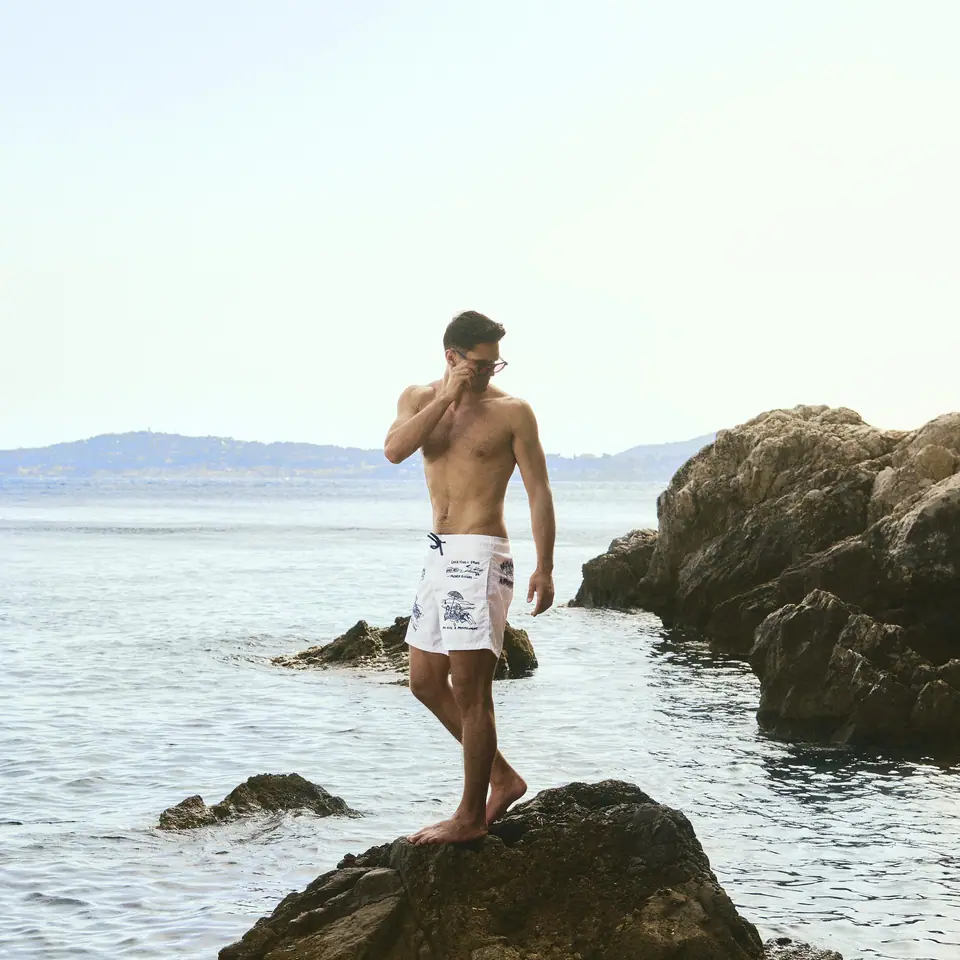 Bain de Mer, the rock