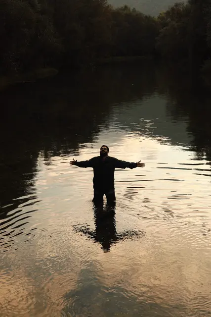 IOM, Suleiman by the river